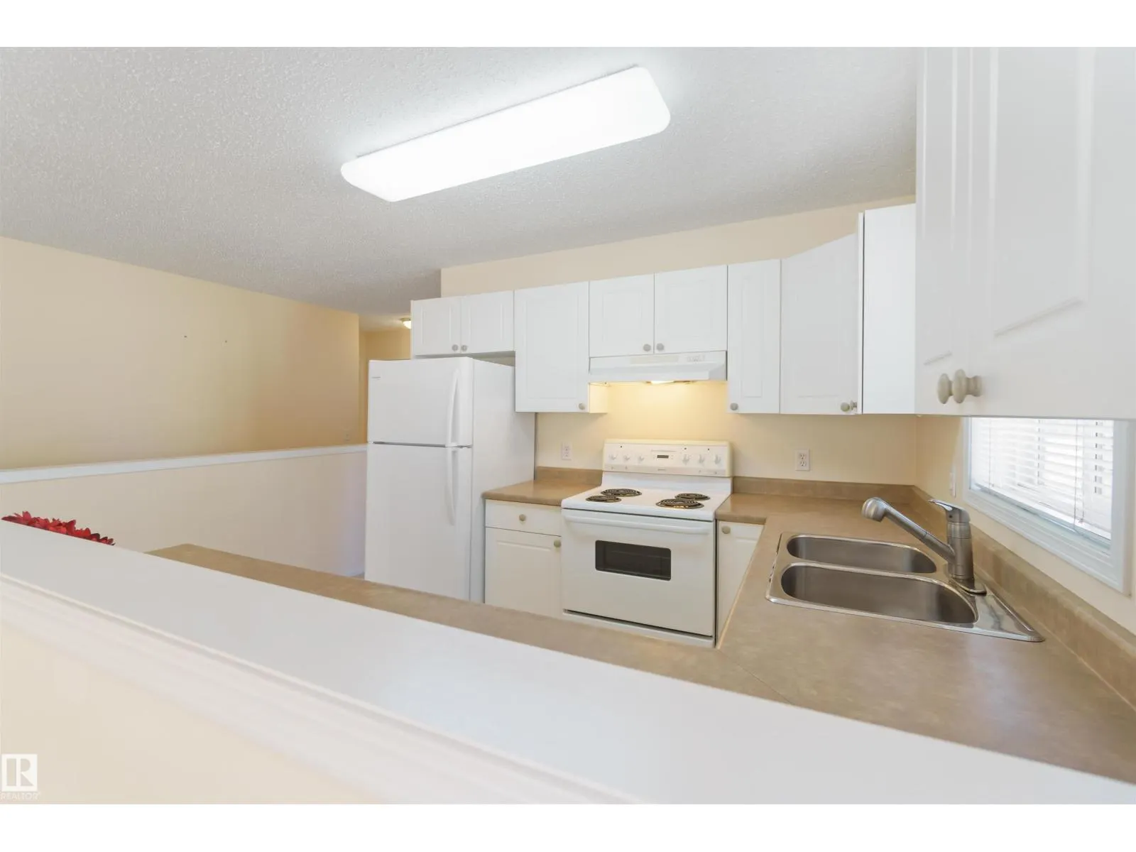 #1 14428 Miller BV NW