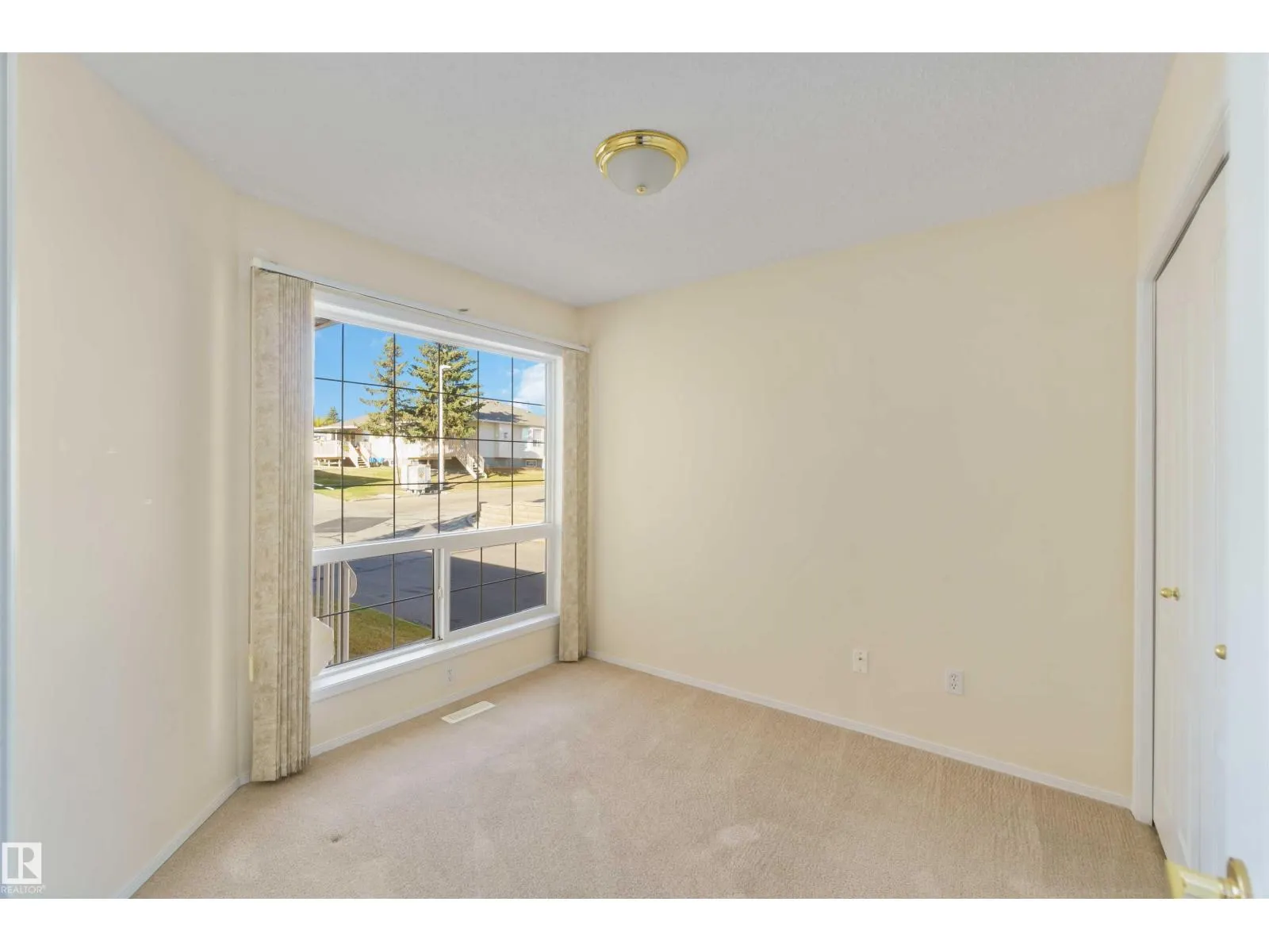 #1 14428 Miller BV NW