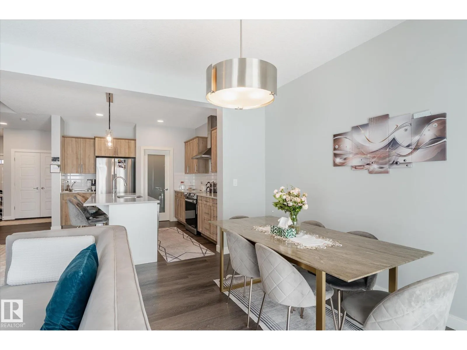 22143 80 AV NW