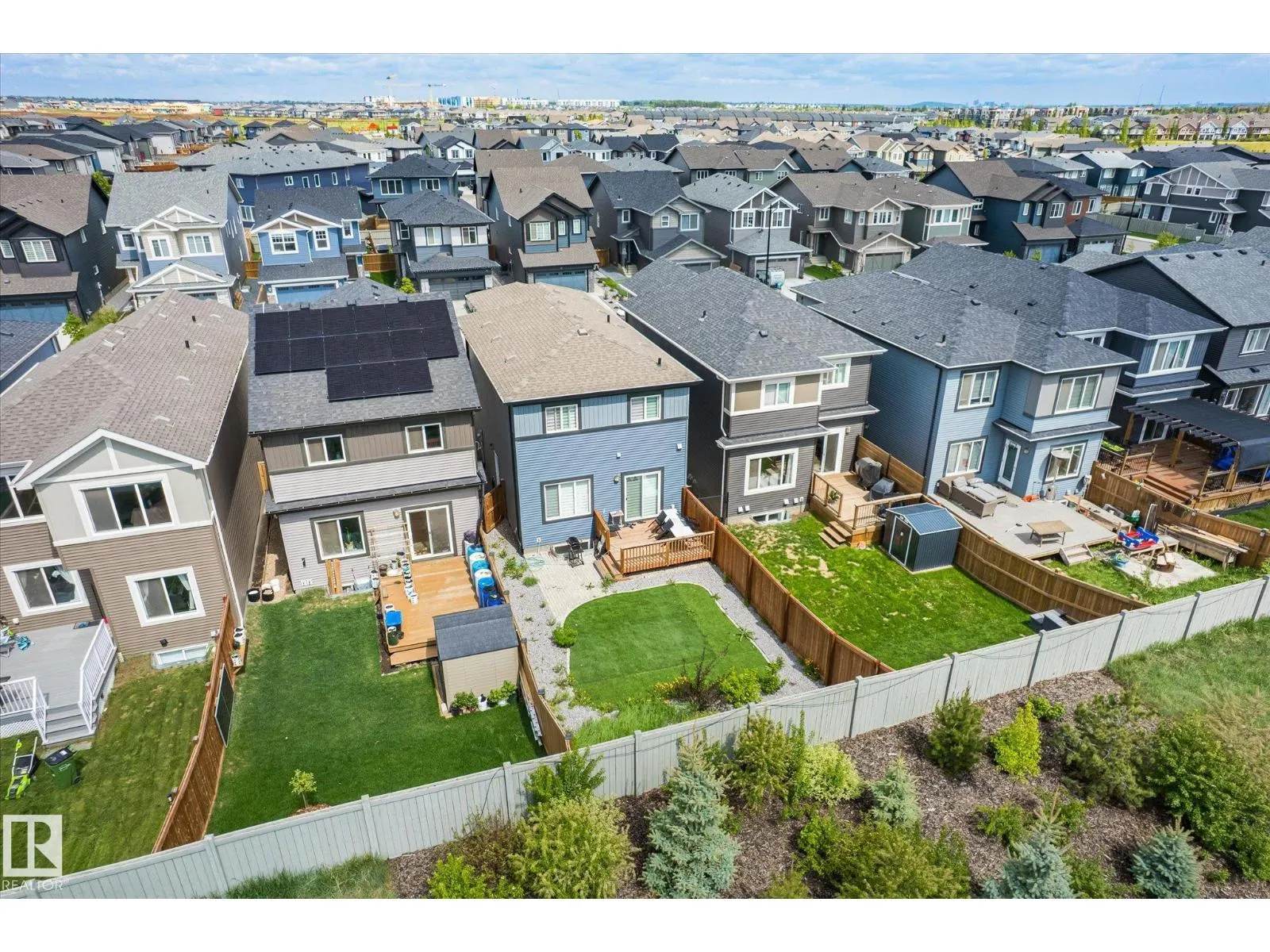 22143 80 AV NW