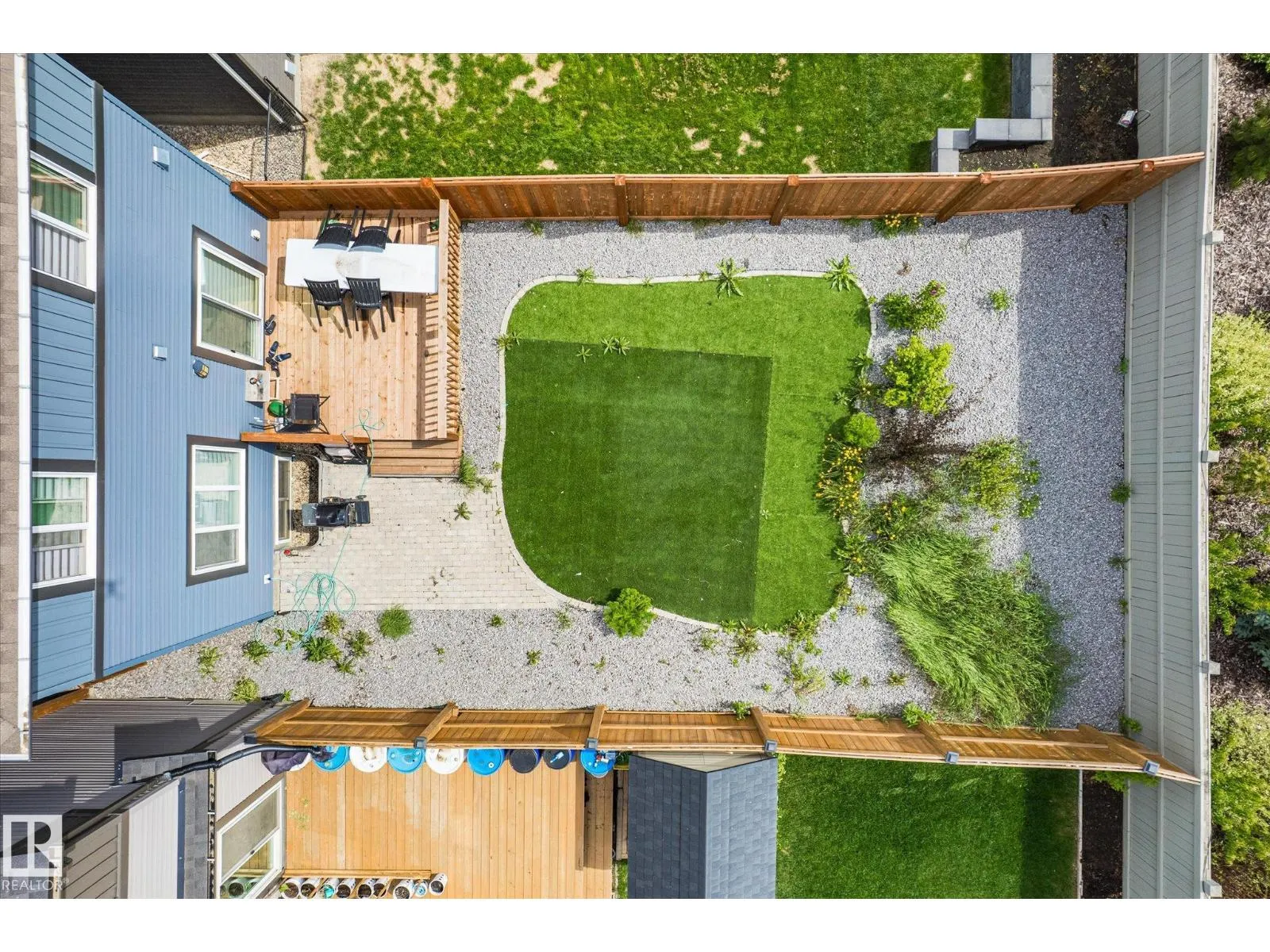 22143 80 AV NW