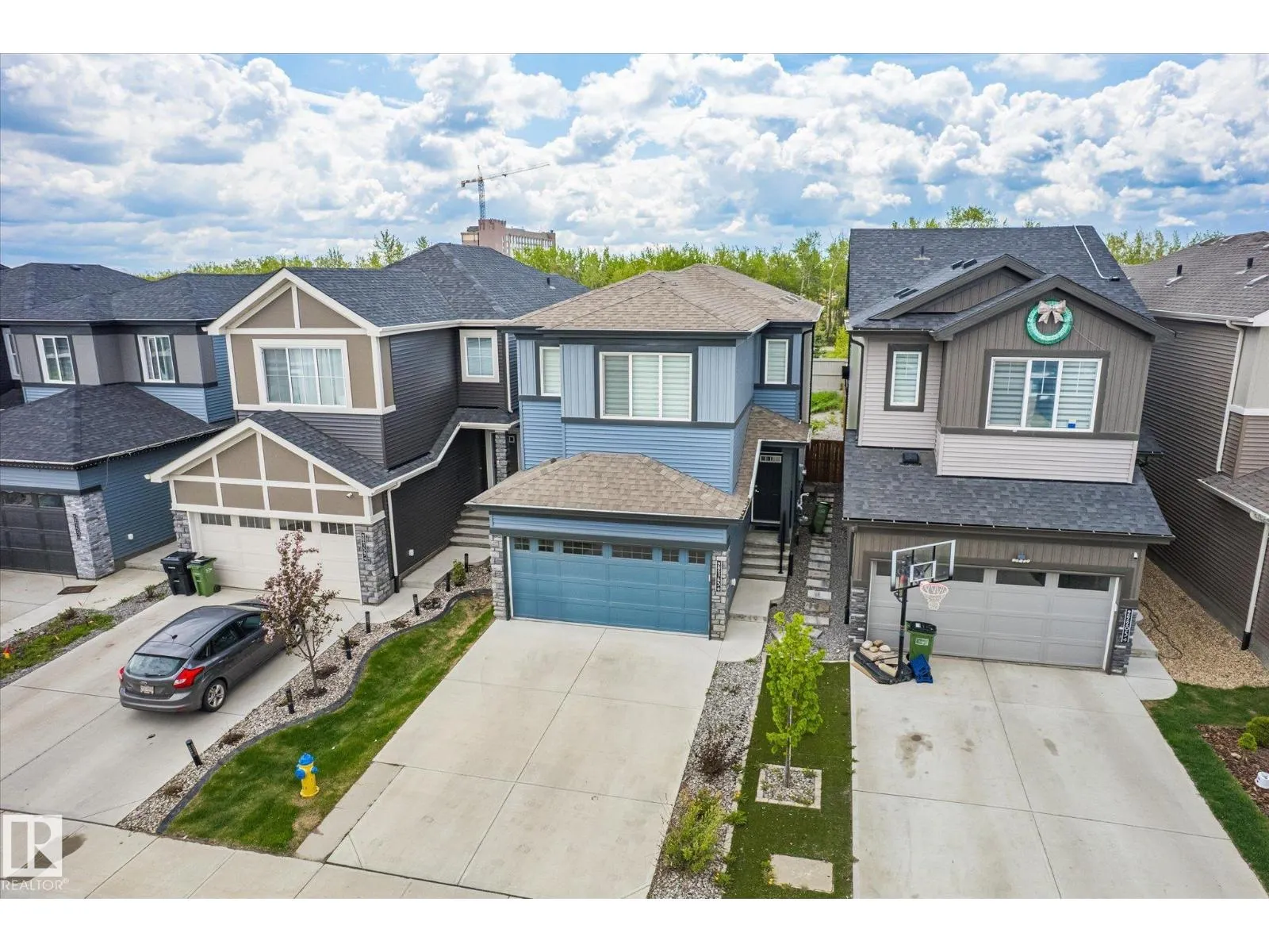 22143 80 AV NW