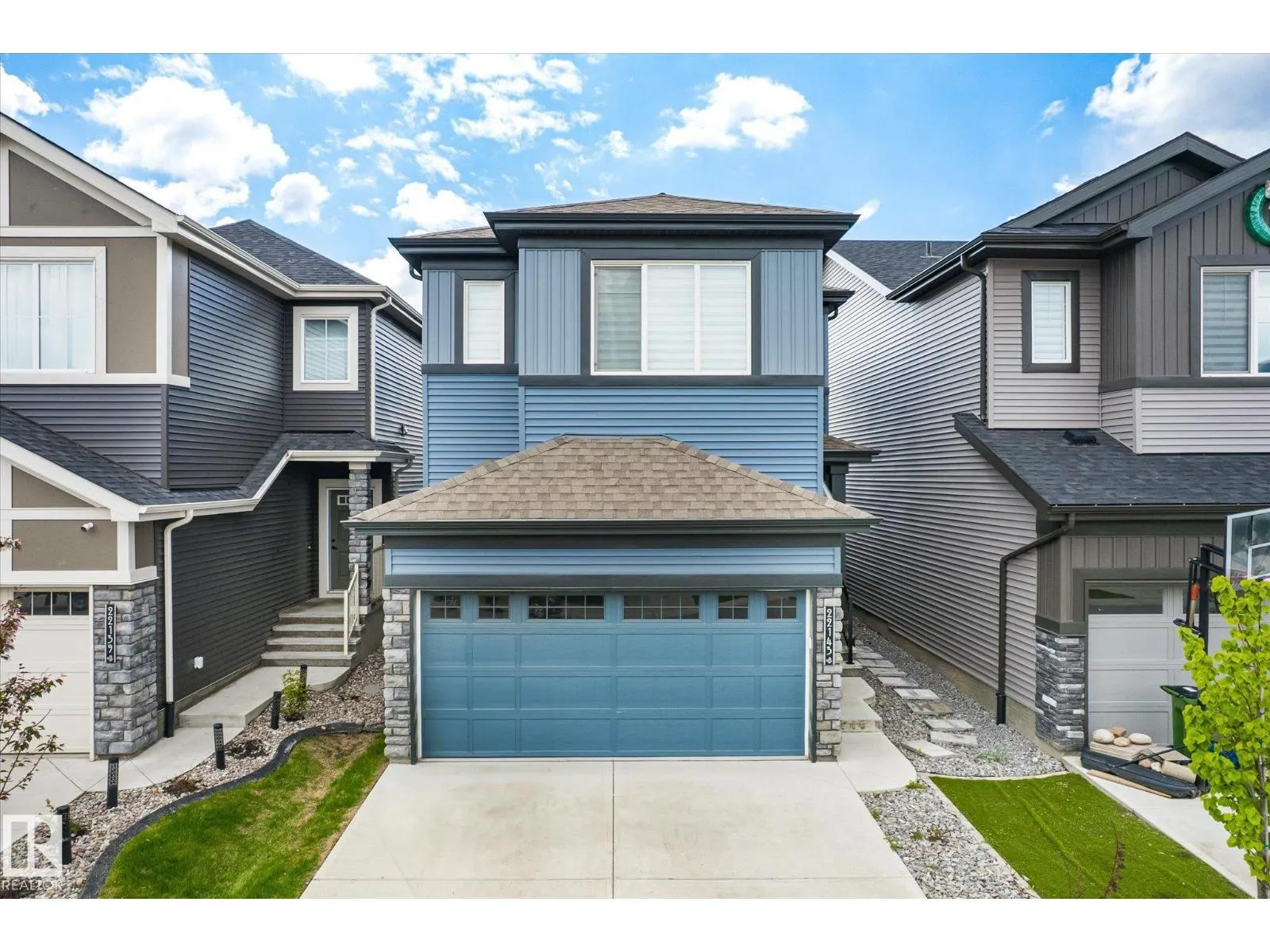 22143 80 AV NW