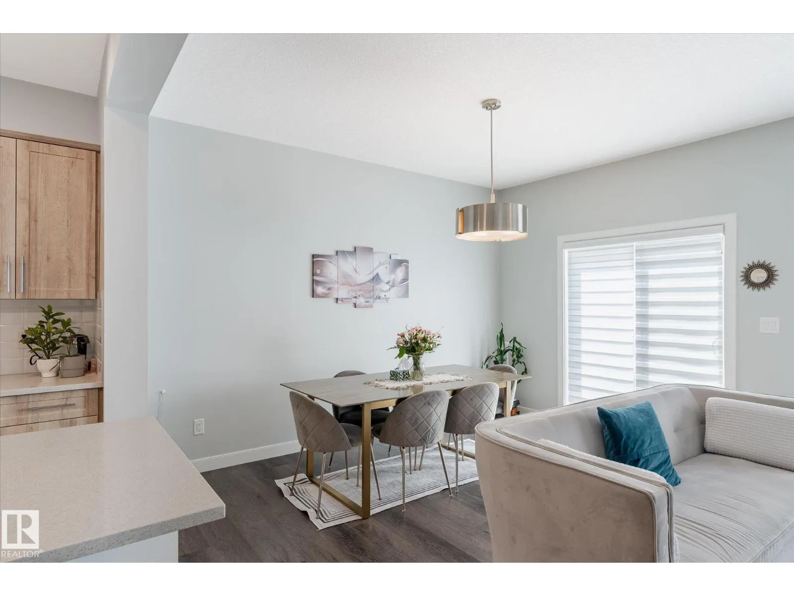 22143 80 AV NW