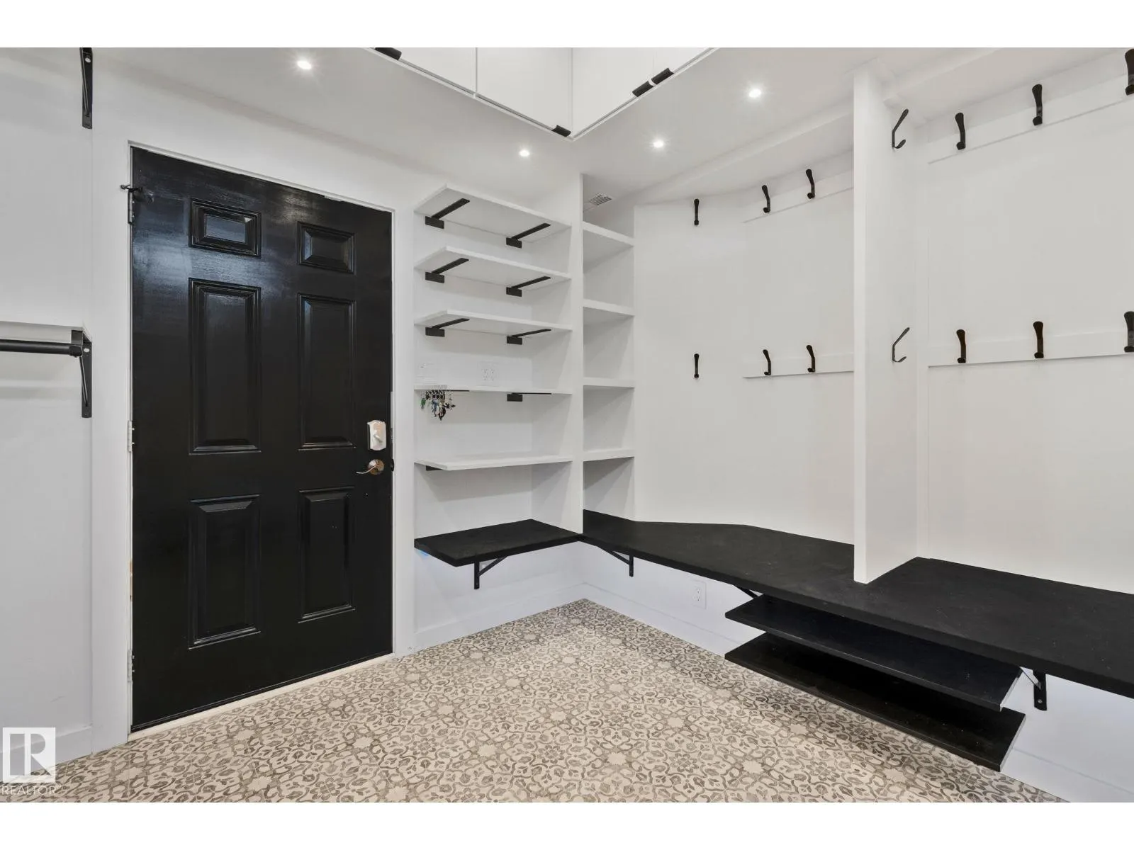 10950 117 ST NW