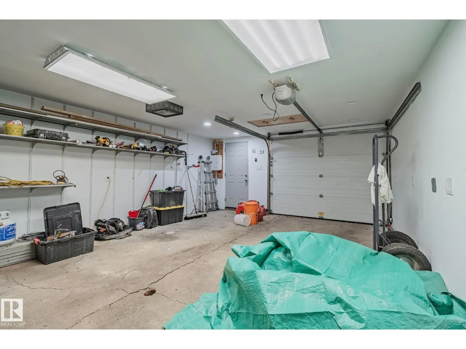 10950 117 ST NW