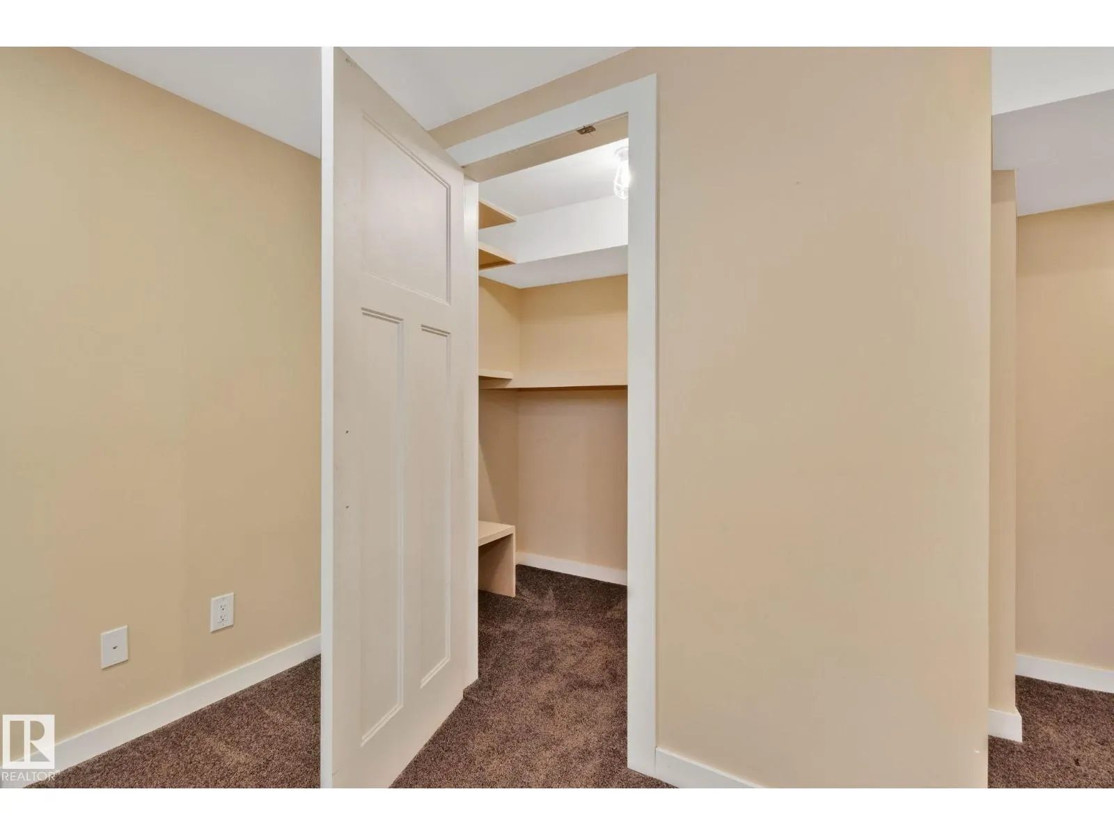 10950 117 ST NW