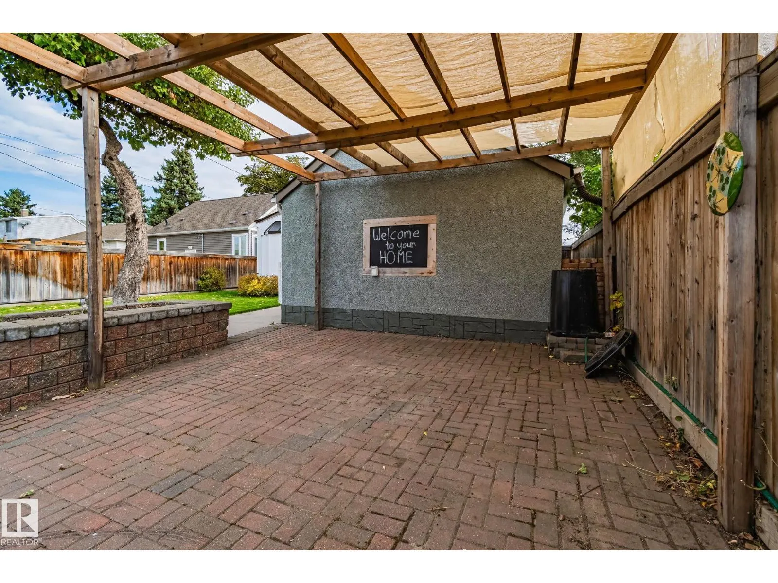 10950 117 ST NW
