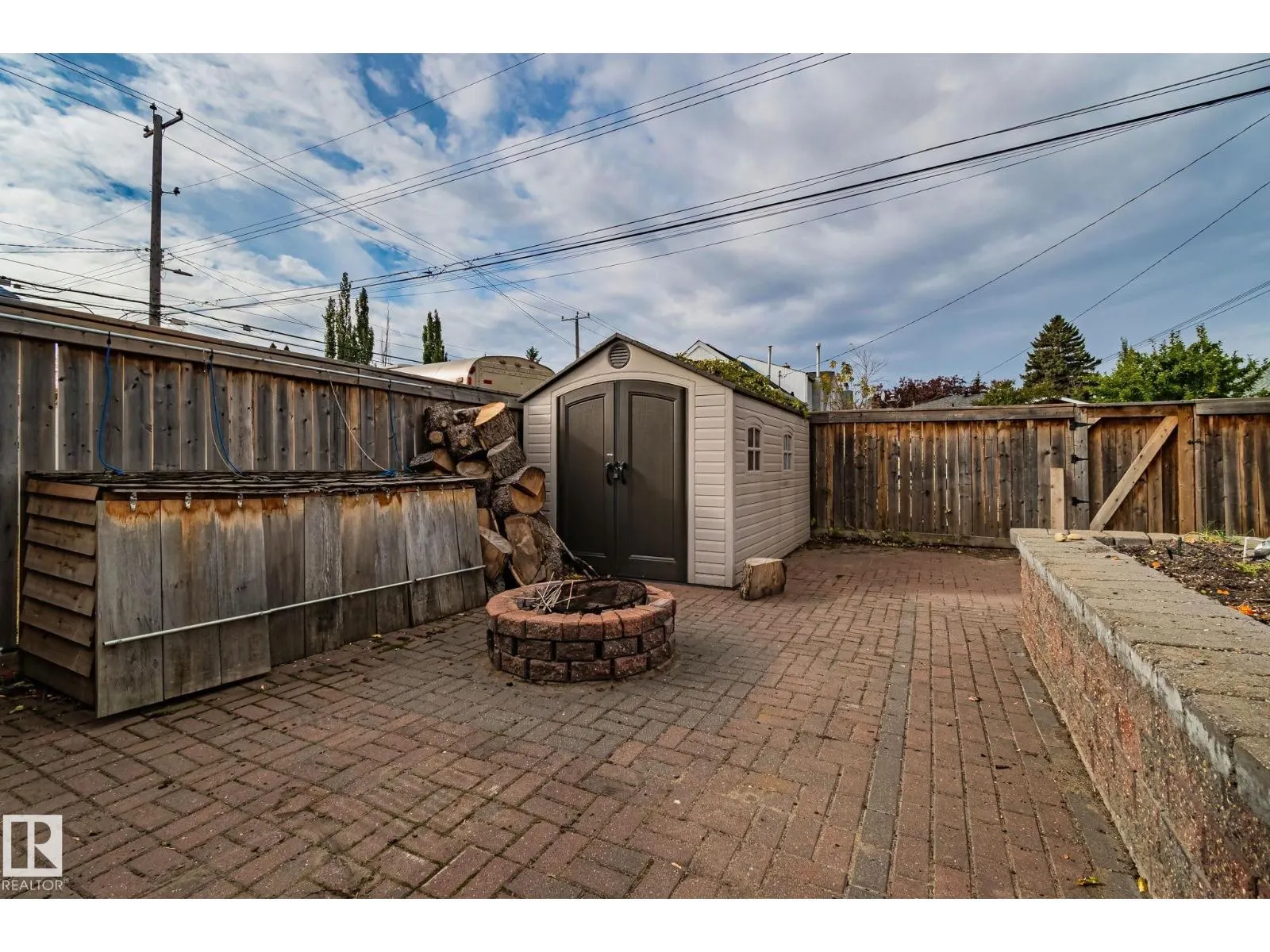 10950 117 ST NW