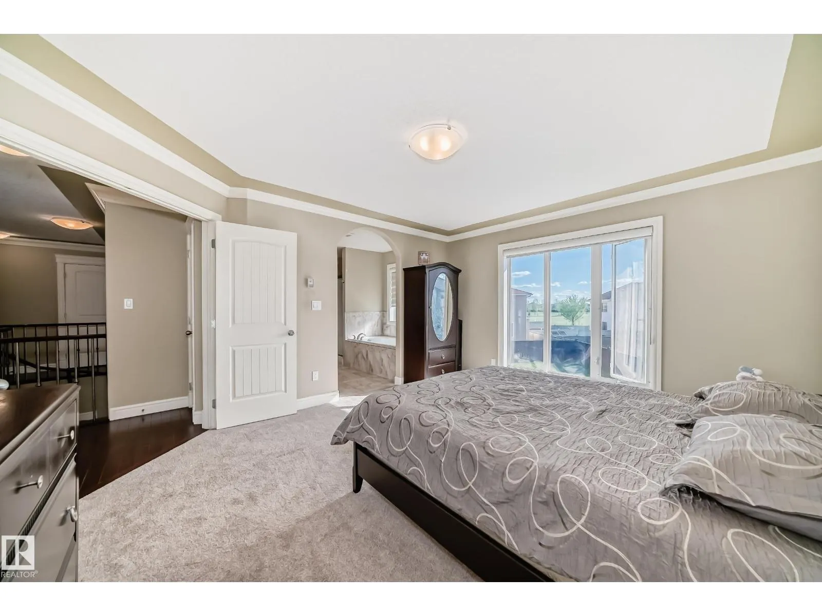 16104 136 ST NW