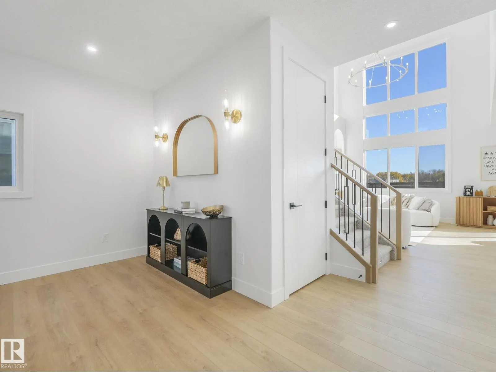 25 BIRKSHIRE CR