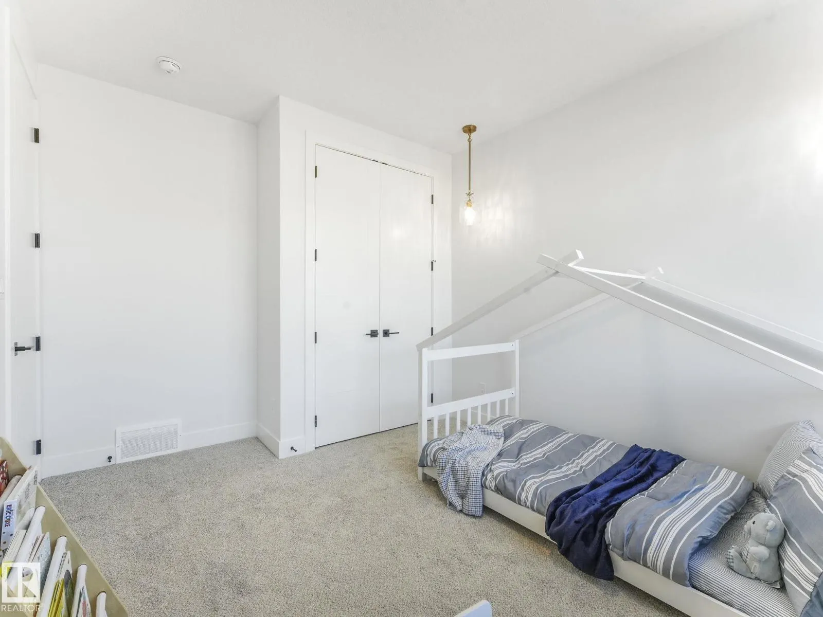 25 BIRKSHIRE CR