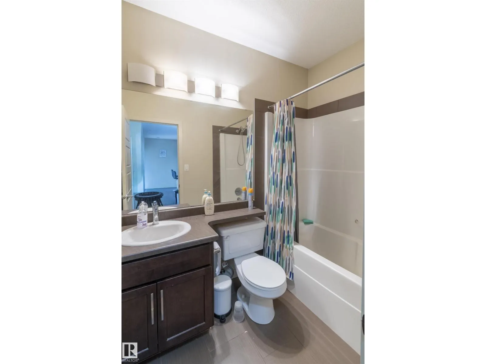 #335 308 AMBLESIDE LI SW