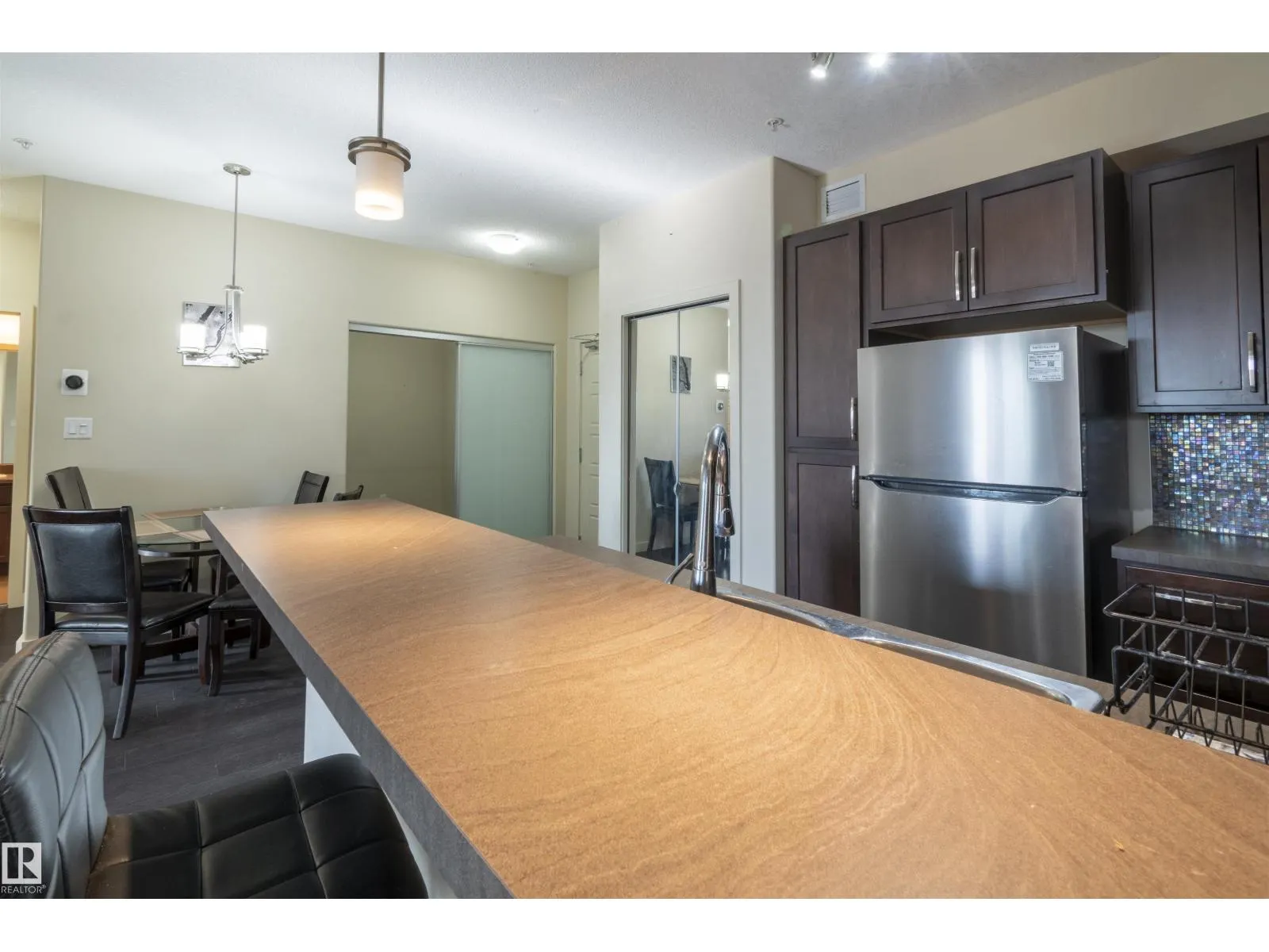 #335 308 AMBLESIDE LI SW