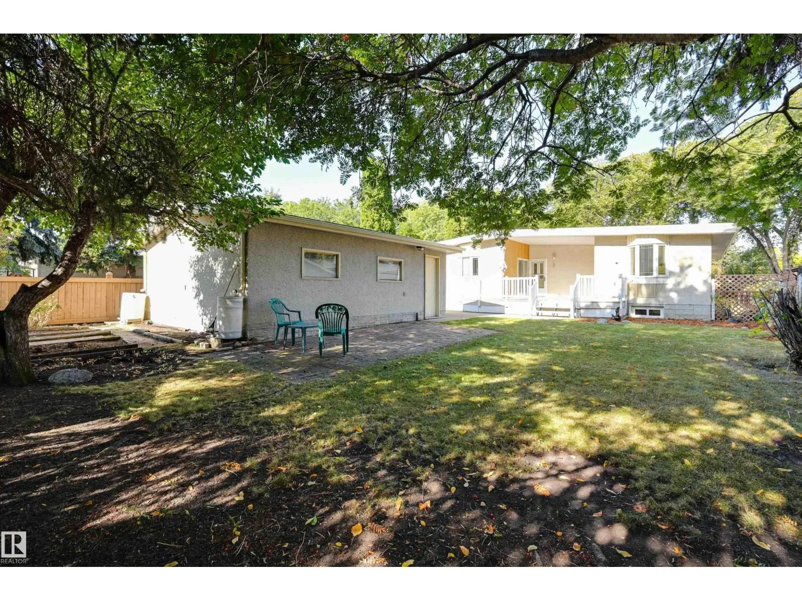 6211 148 AV NW NW