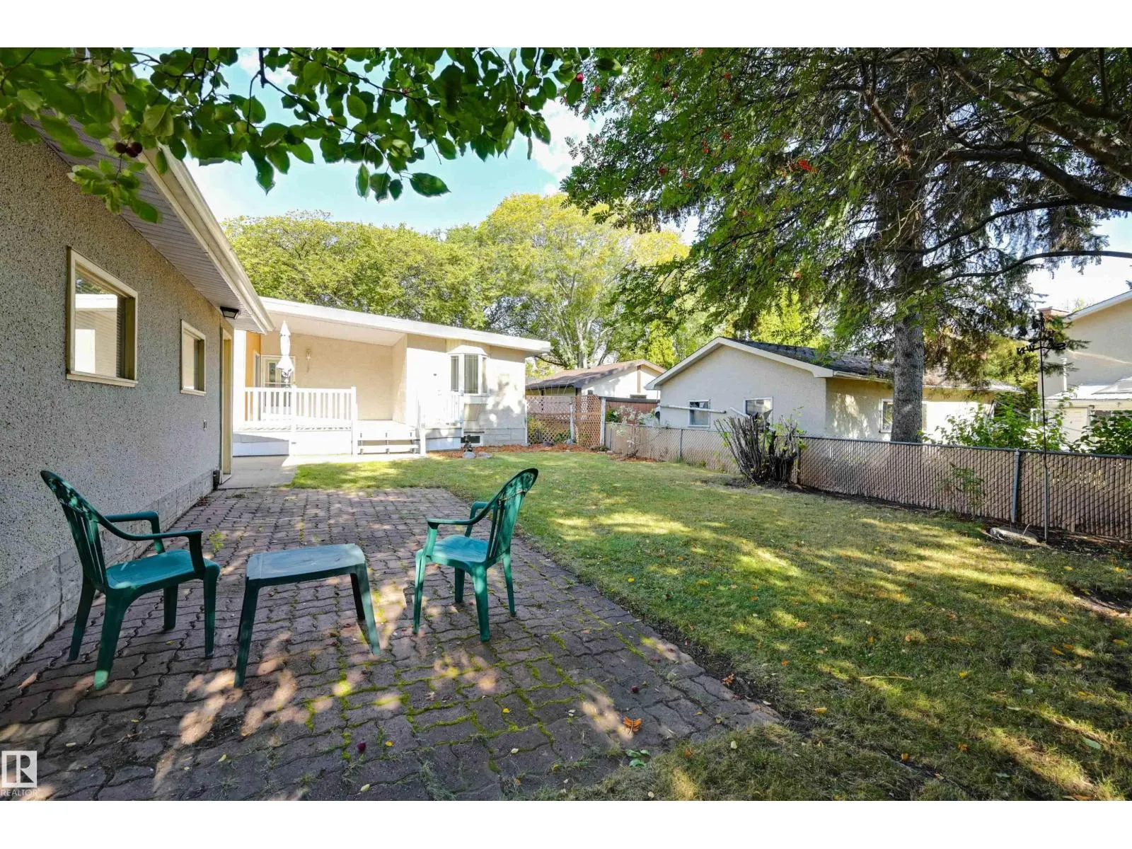 6211 148 AV NW NW