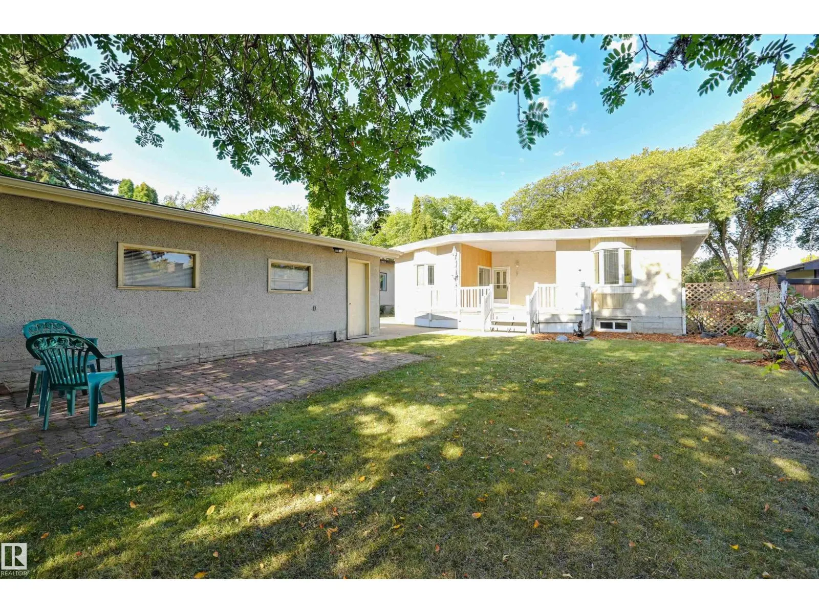 6211 148 AV NW NW