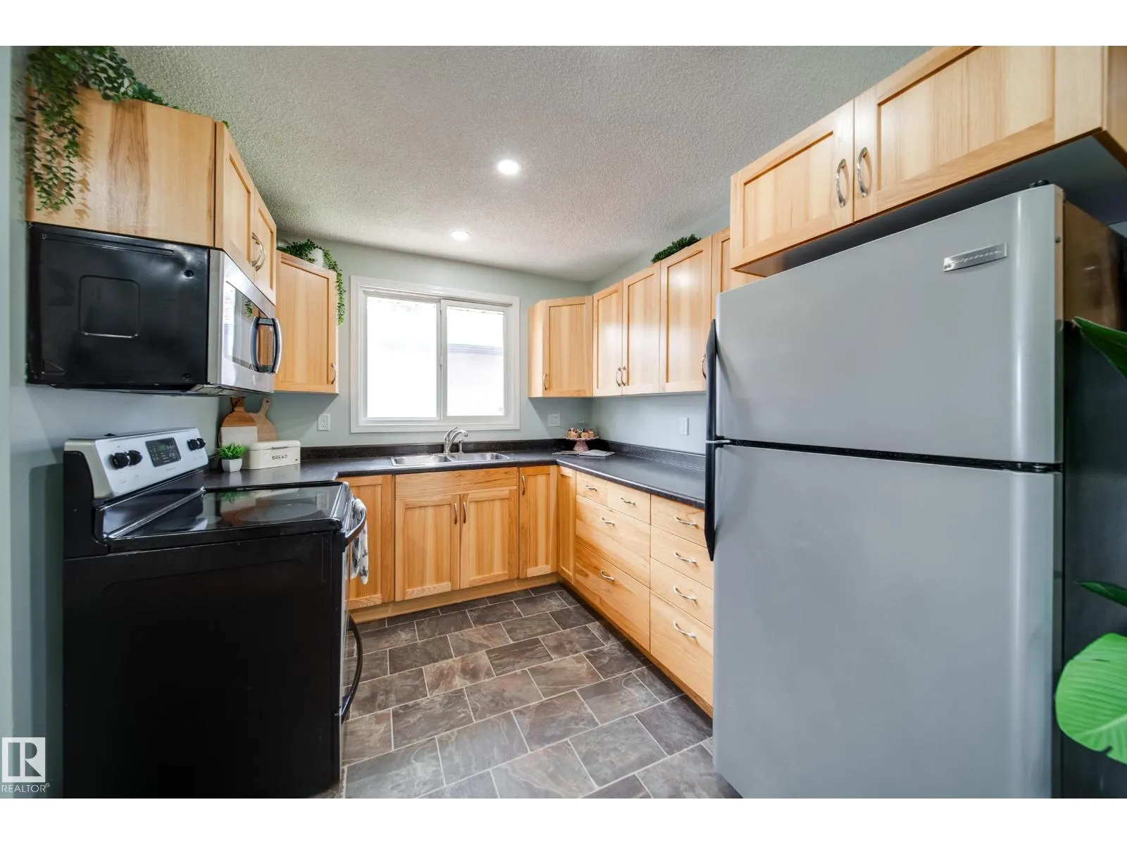 13004 FORT RD NW