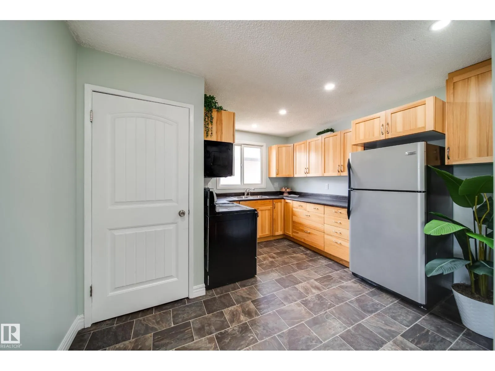 13004 FORT RD NW