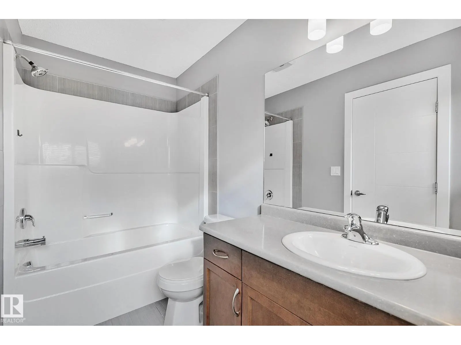 7388 EDGEMONT WY NW