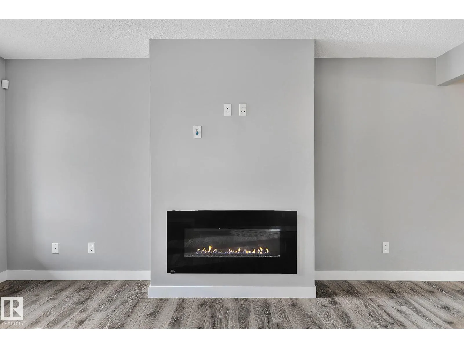 7388 EDGEMONT WY NW