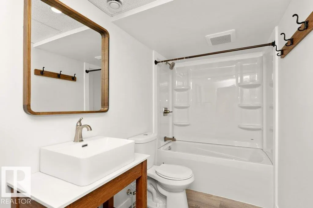 12308 86 ST NW