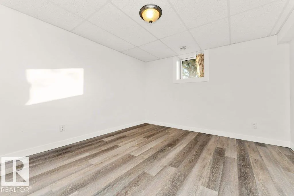 12308 86 ST NW