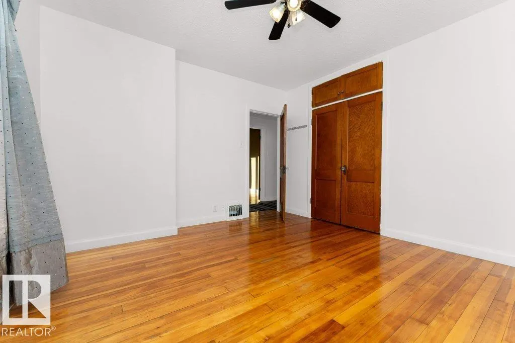 12308 86 ST NW