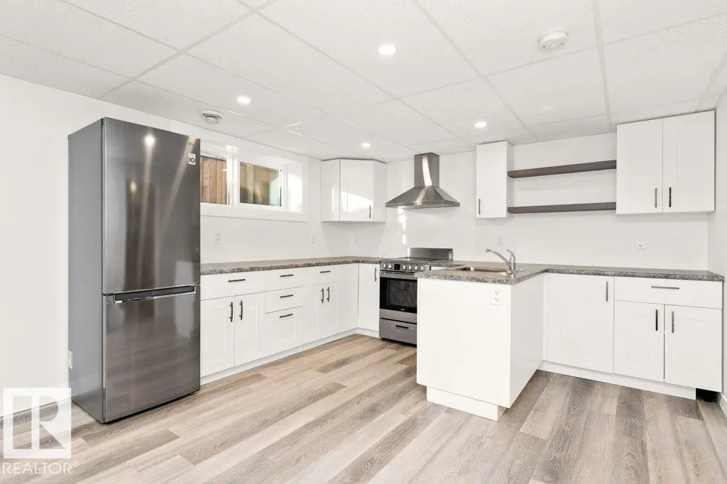 12308 86 ST NW