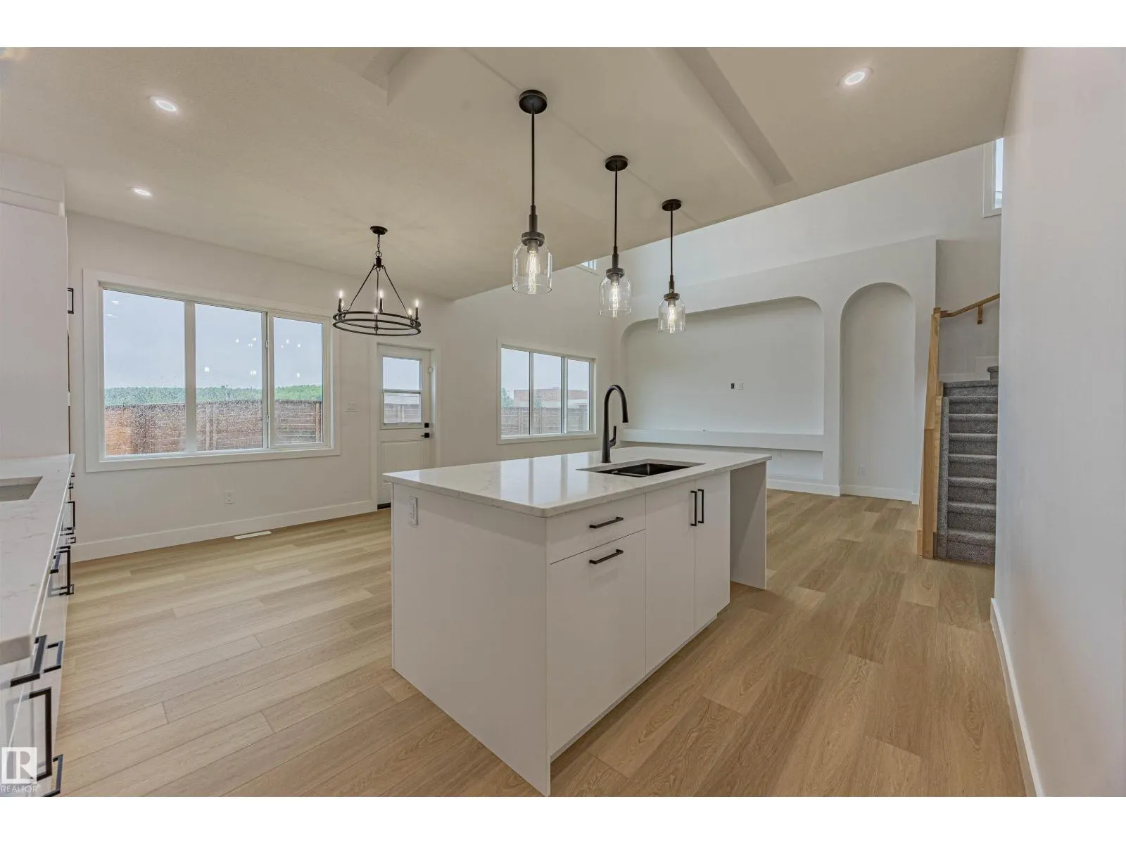 17 BIRKSHIRE CR