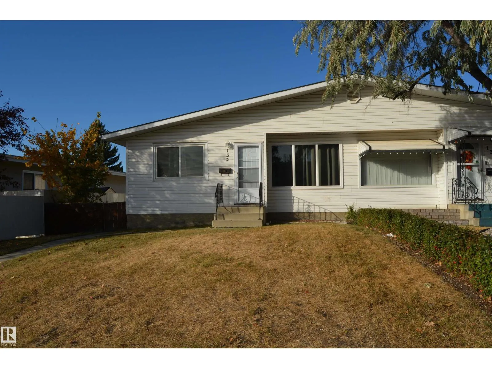 132 MILLBOURNE RD E NW