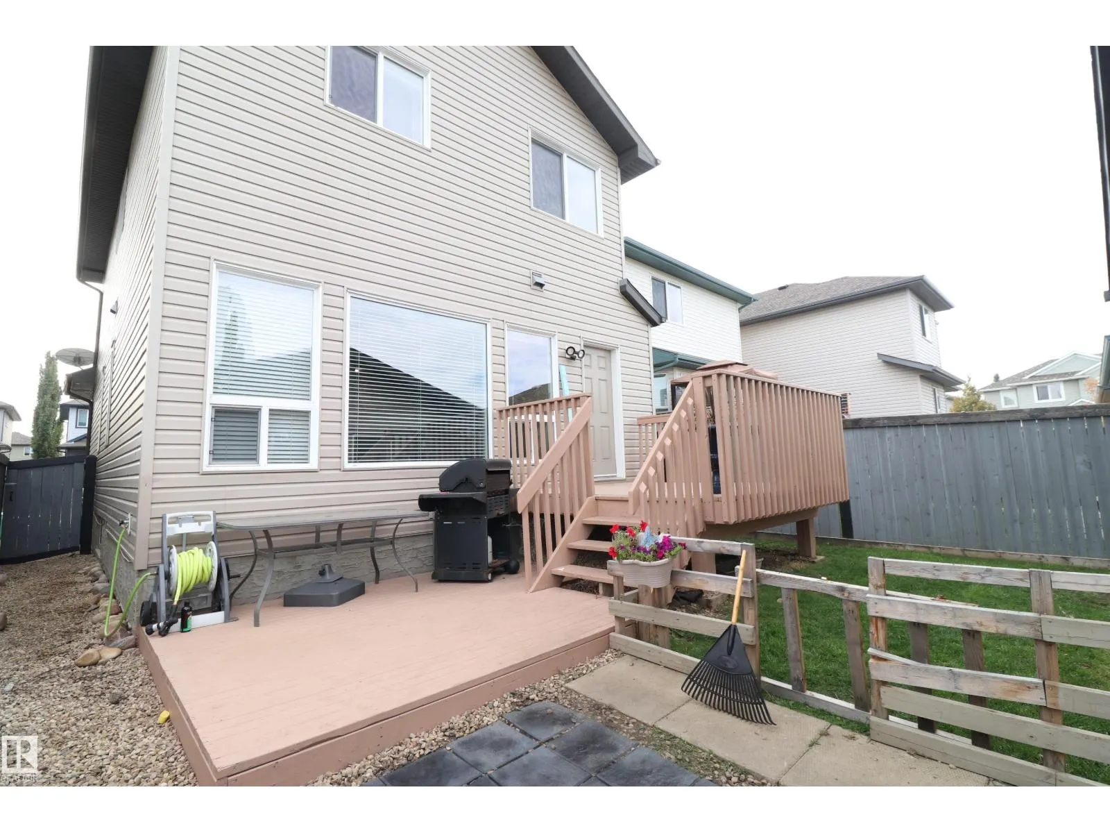 416 KEYSTONE WY