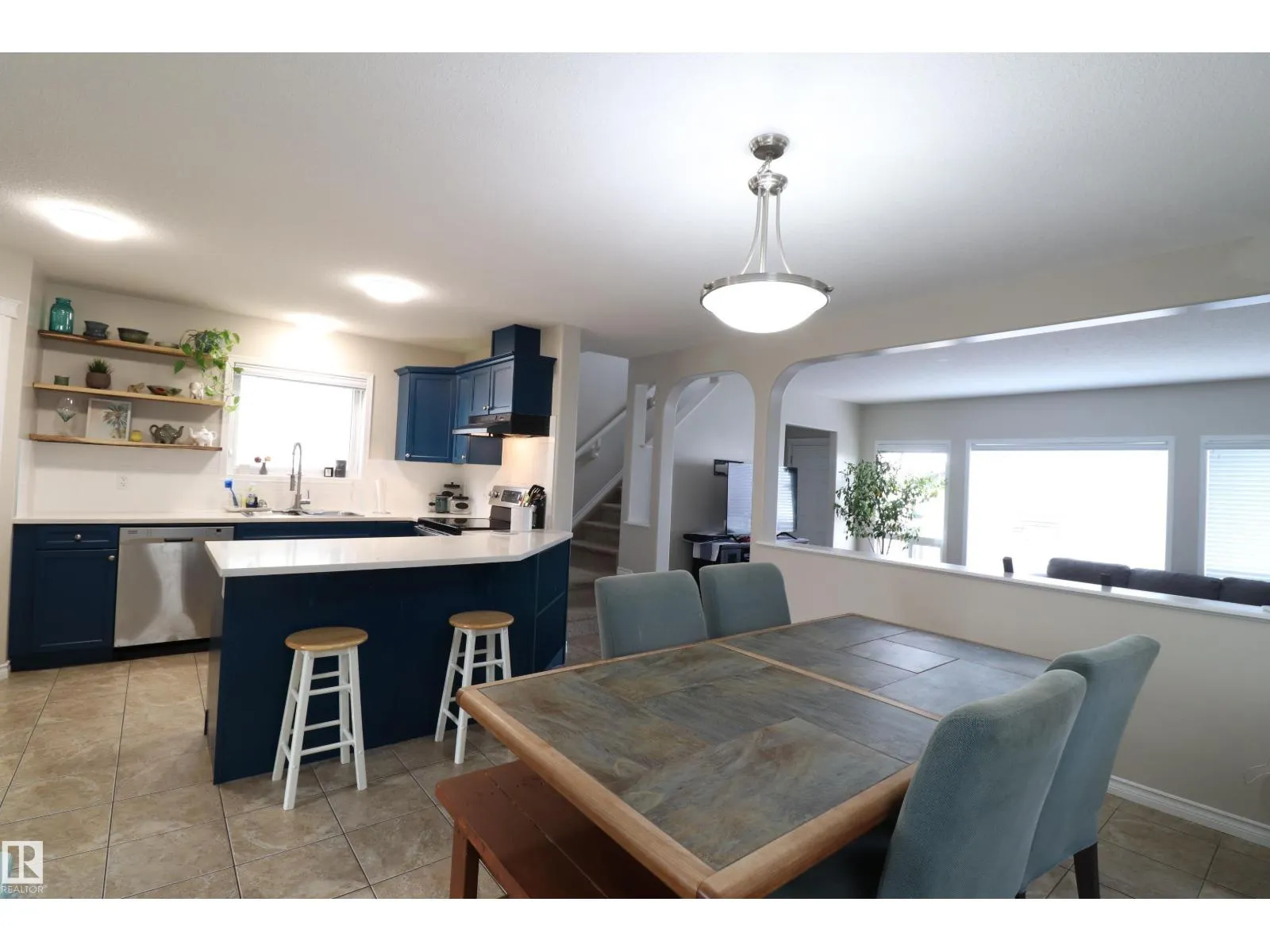 416 KEYSTONE WY
