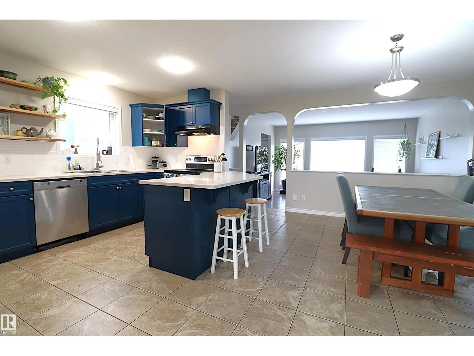 416 KEYSTONE WY