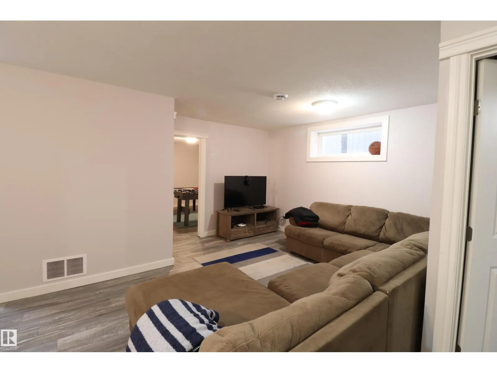 416 KEYSTONE WY
