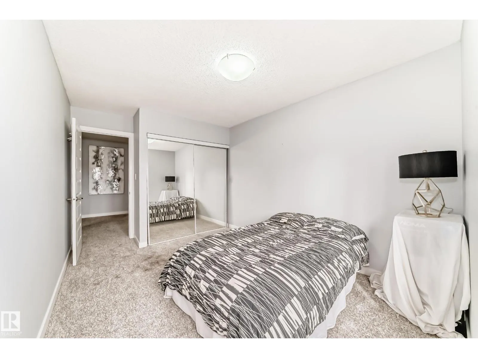 #310 10404 24 AV NW