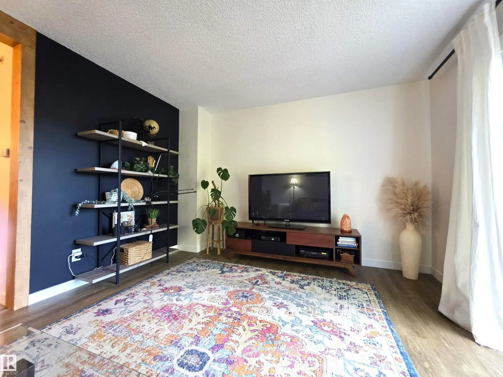 14743 33 ST NW