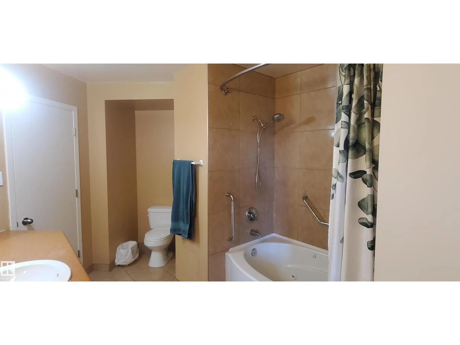 #415 5520 RIVERBEND RD NW