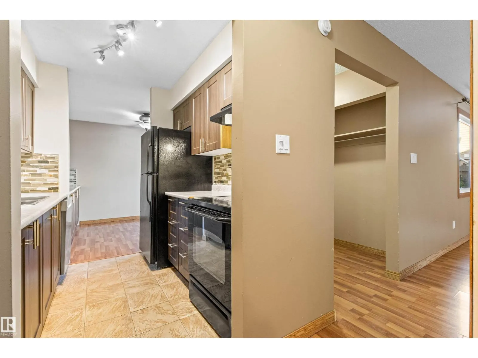 14835D Riverbend RD NW NW