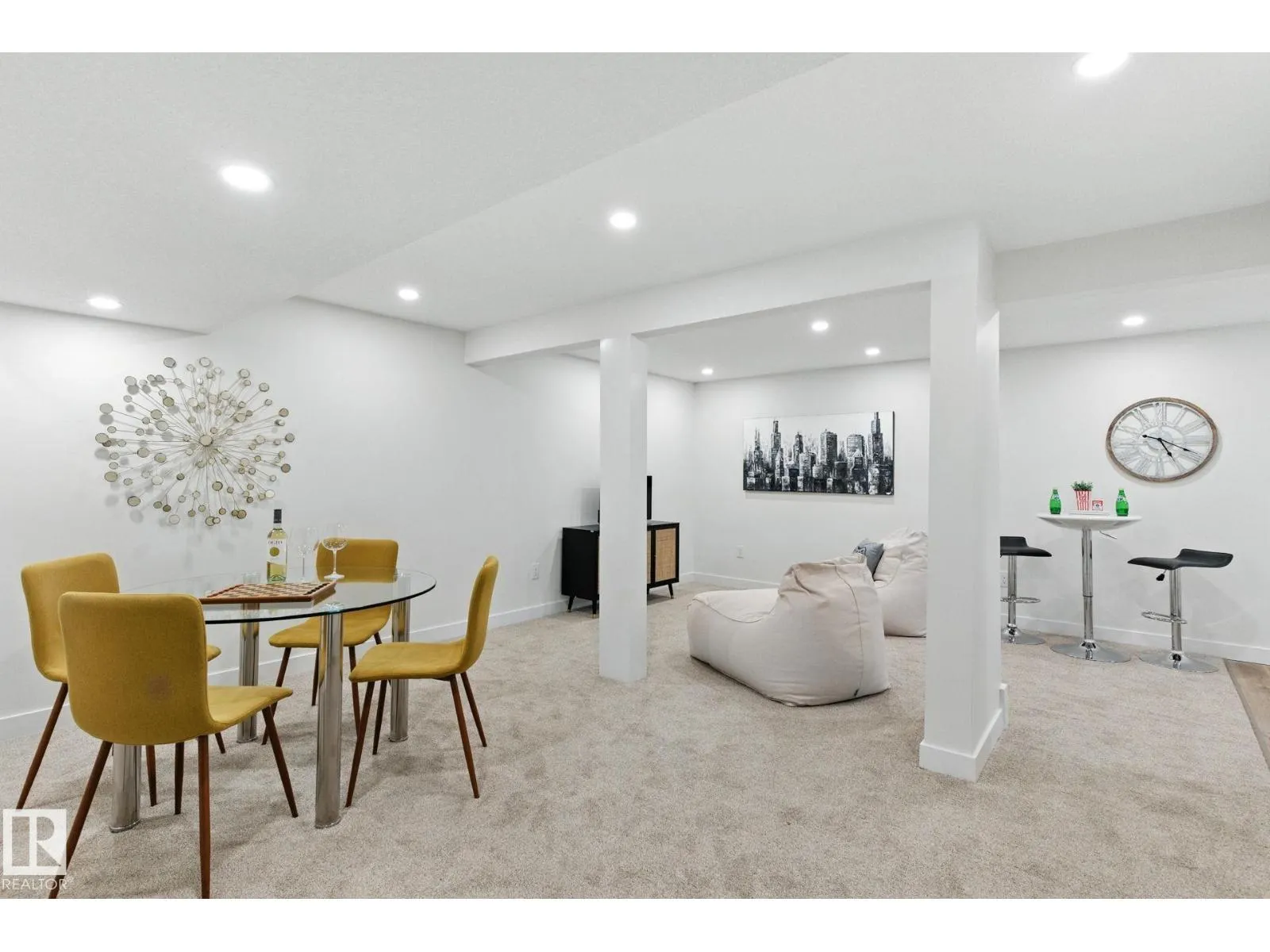 1 SYLVAN DR