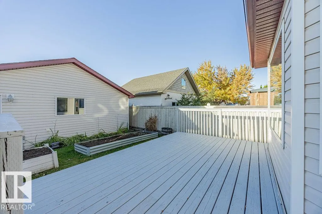 5 HIGHWOOD BV