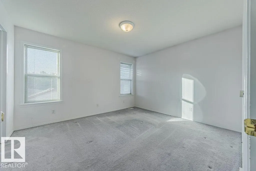 5 HIGHWOOD BV