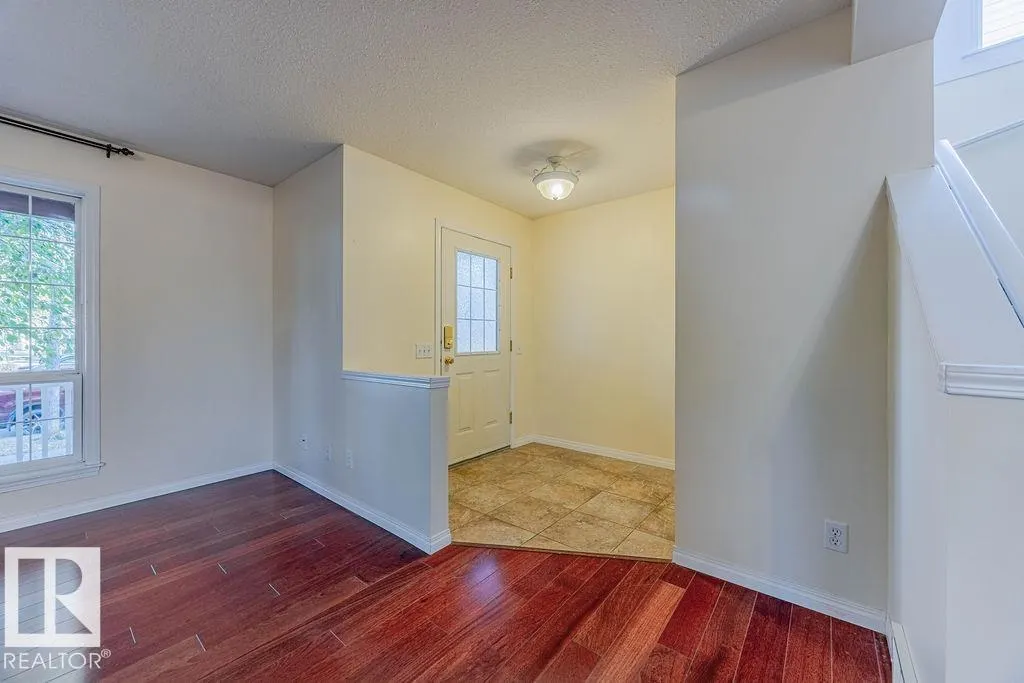 5 HIGHWOOD BV