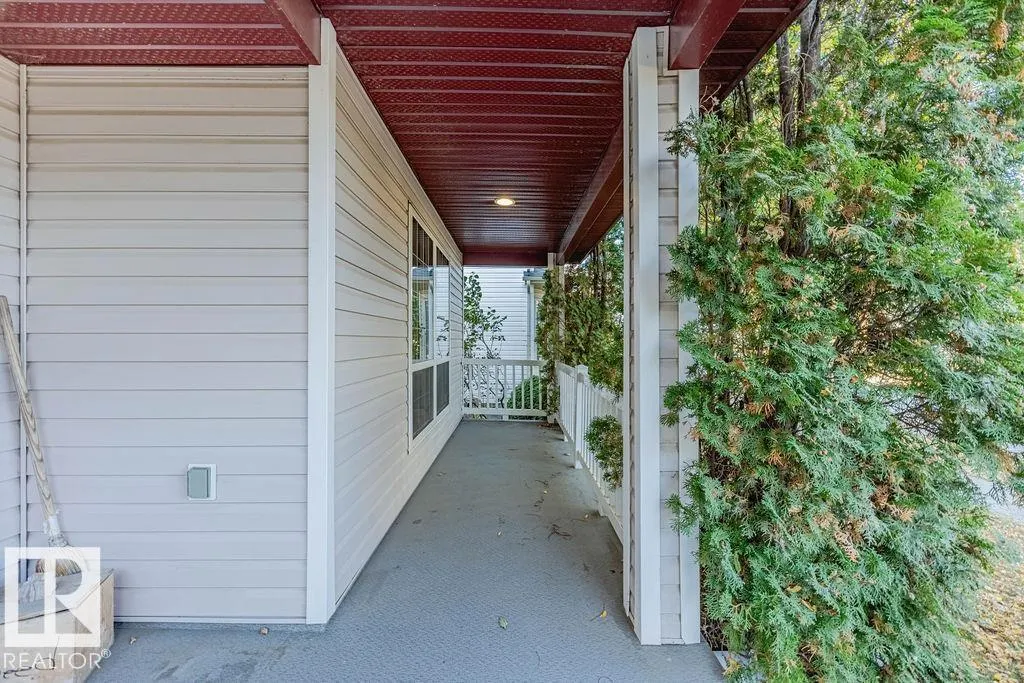 5 HIGHWOOD BV