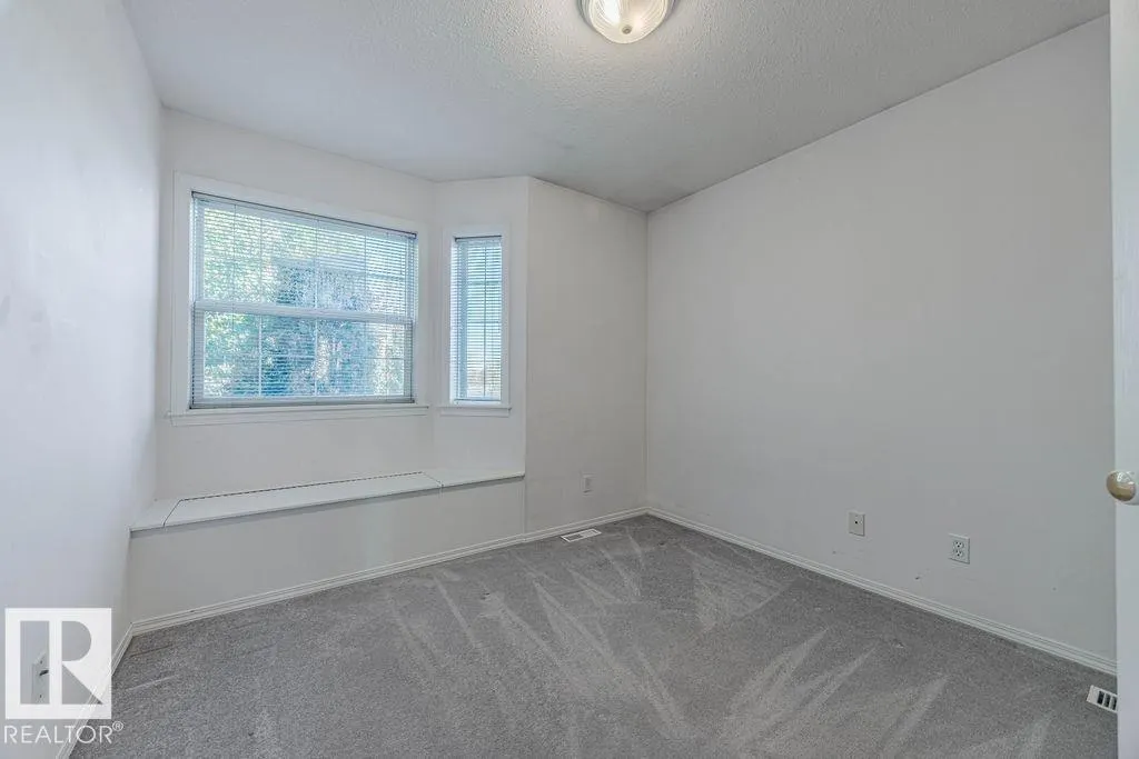 5 HIGHWOOD BV