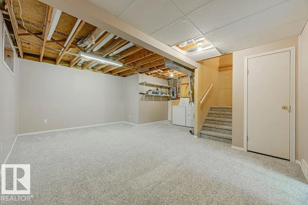5 HIGHWOOD BV