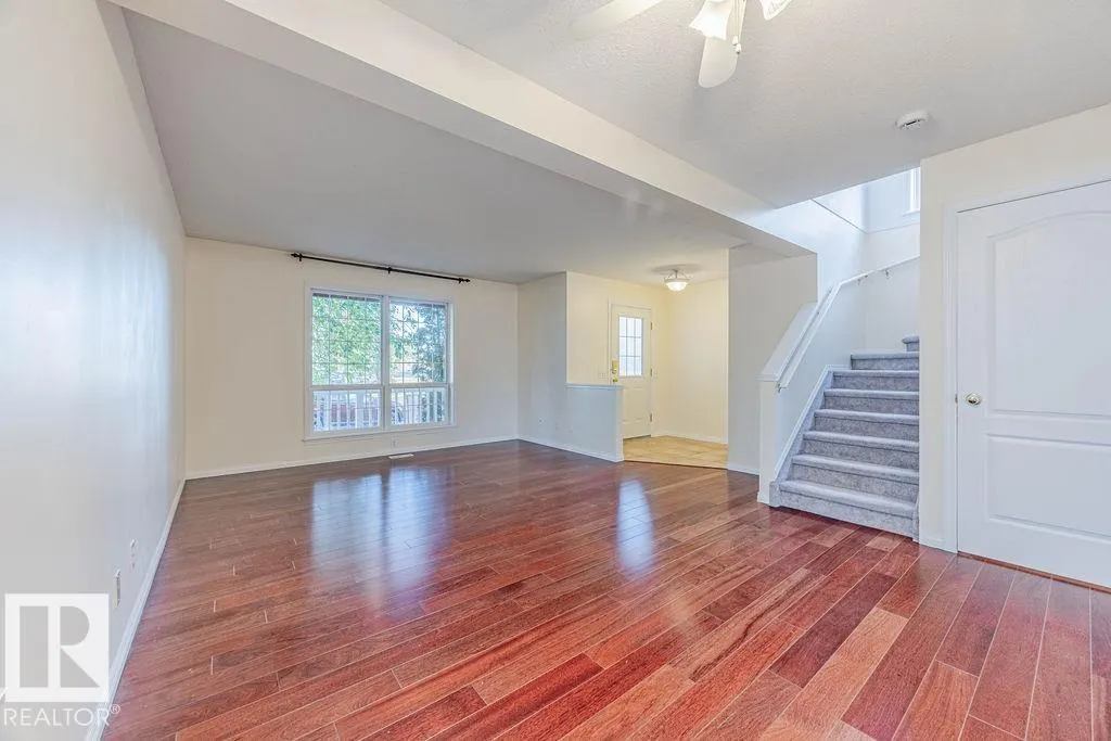 5 HIGHWOOD BV