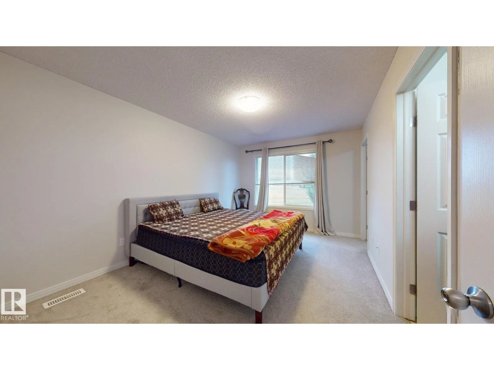 1030 177A ST SW
