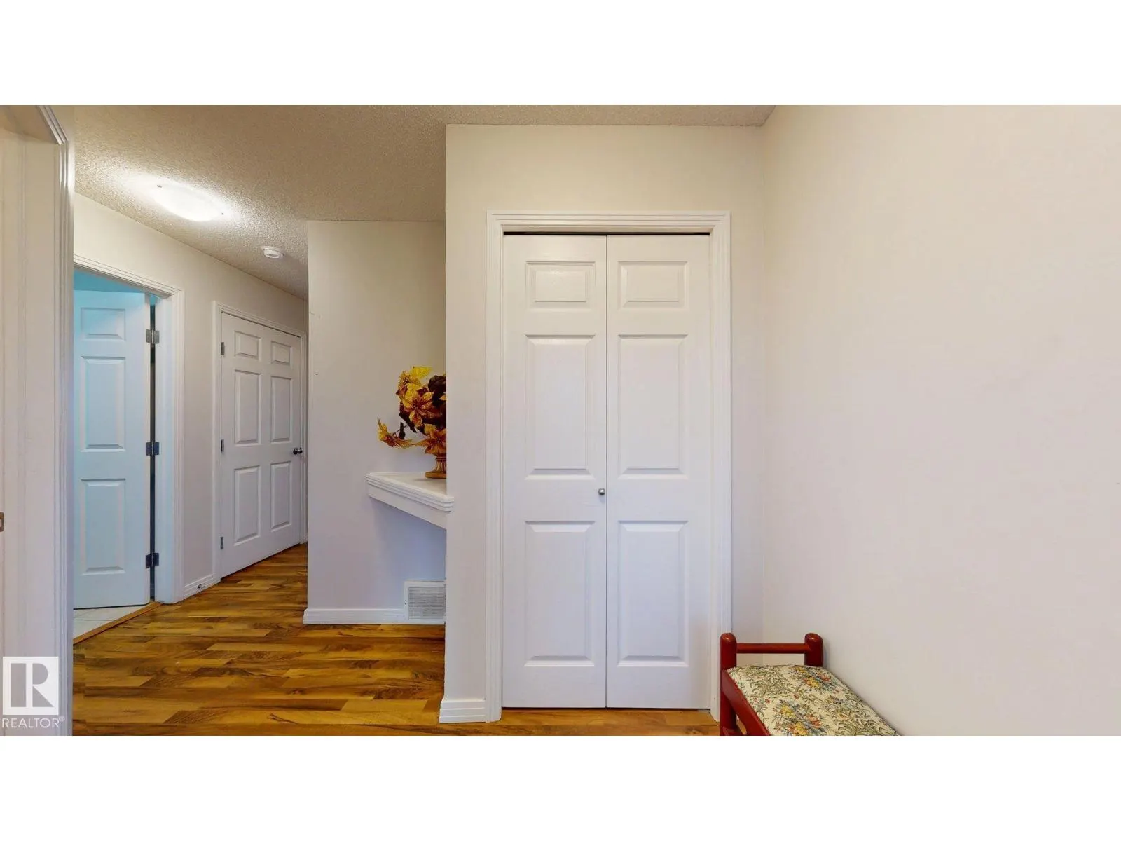 1030 177A ST SW