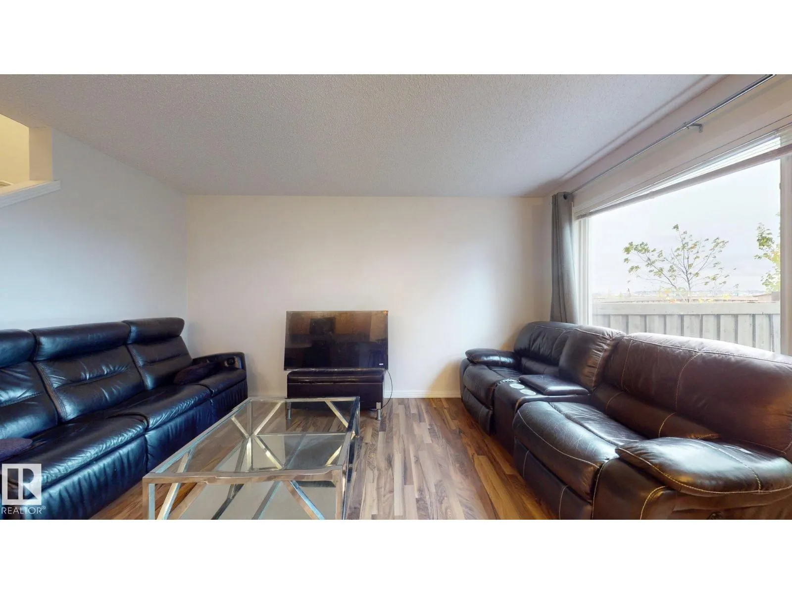 1030 177A ST SW
